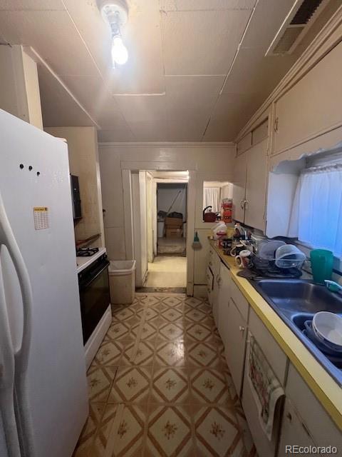 922 8th Street Alamosa CO 81101