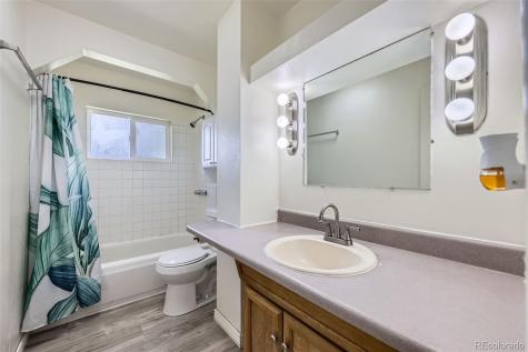 1166 W 98th Avenue Northglenn CO 80260
