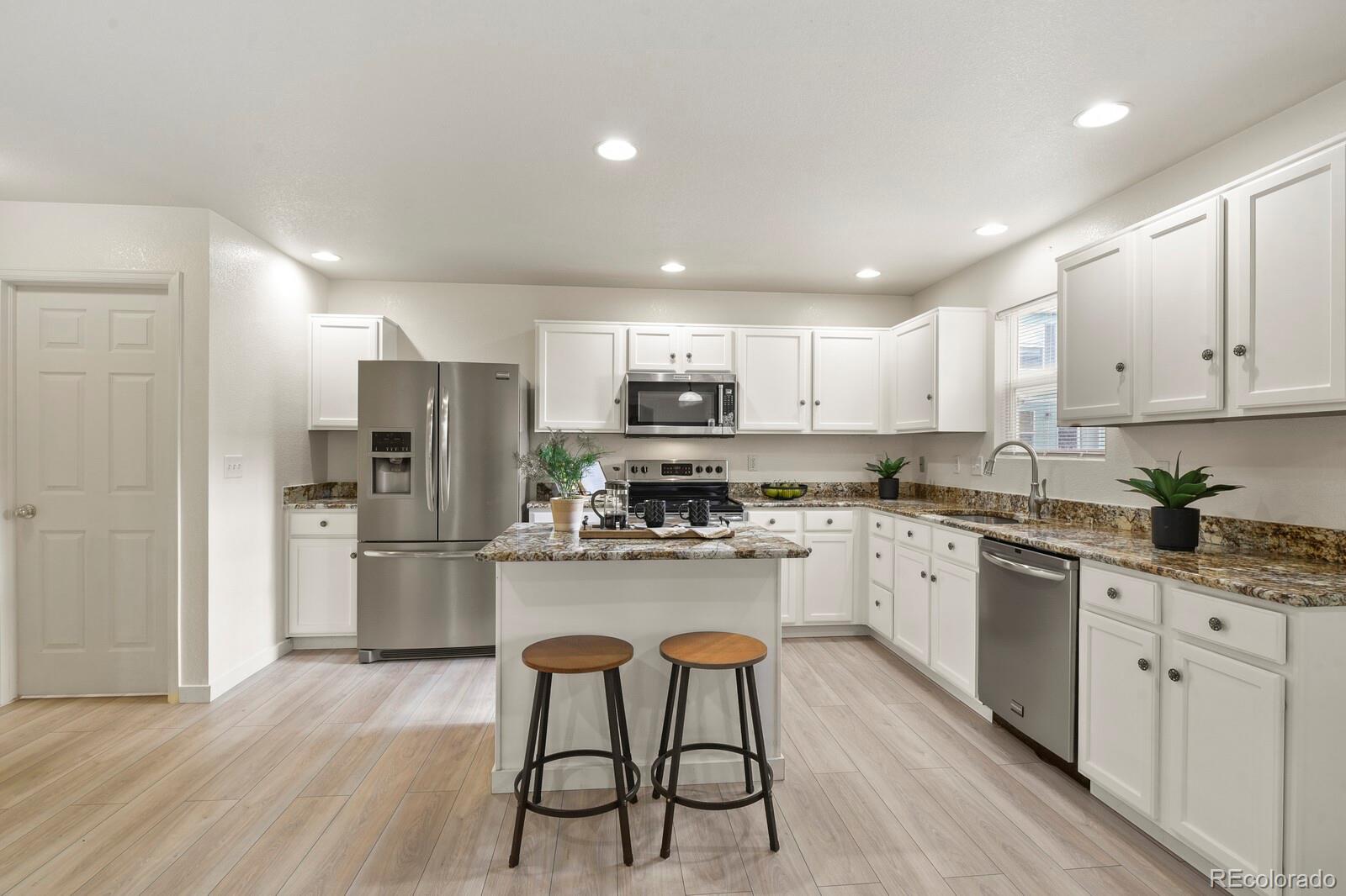 10039 Granby Drive Commerce City CO 80022