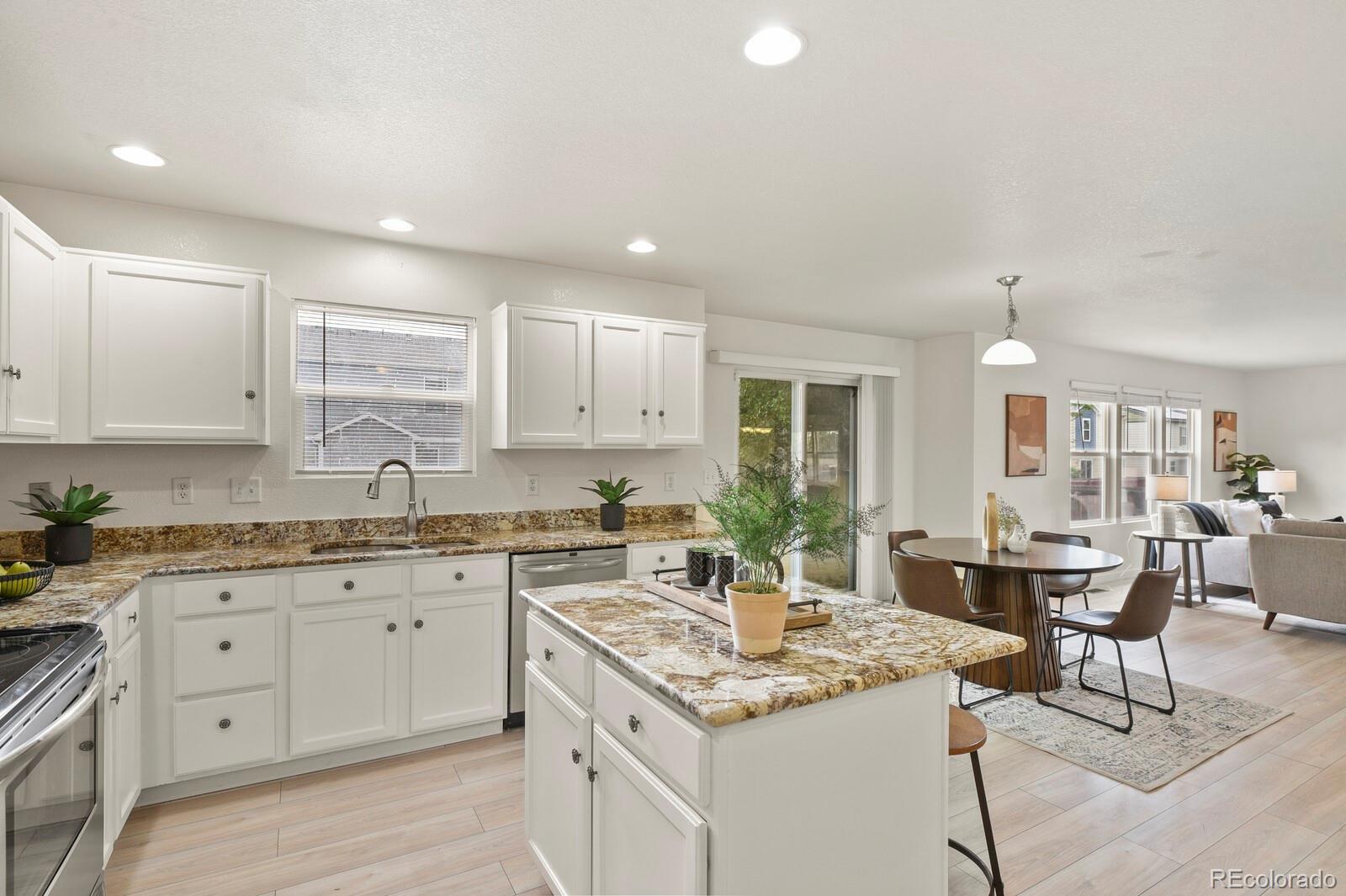 10039 Granby Drive Commerce City CO 80022