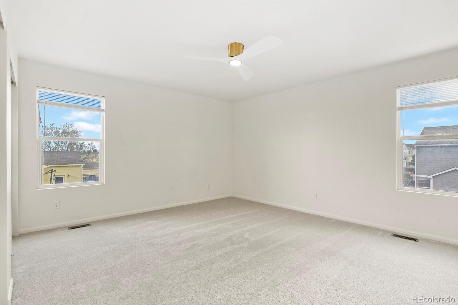 10039 Granby Drive Commerce City CO 80022