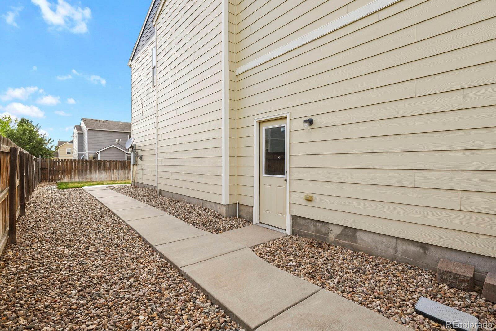 10039 Granby Drive Commerce City CO 80022