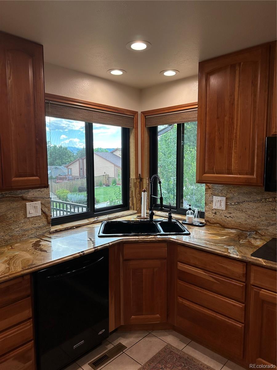 7454 Queen Circle Arvada CO 80005