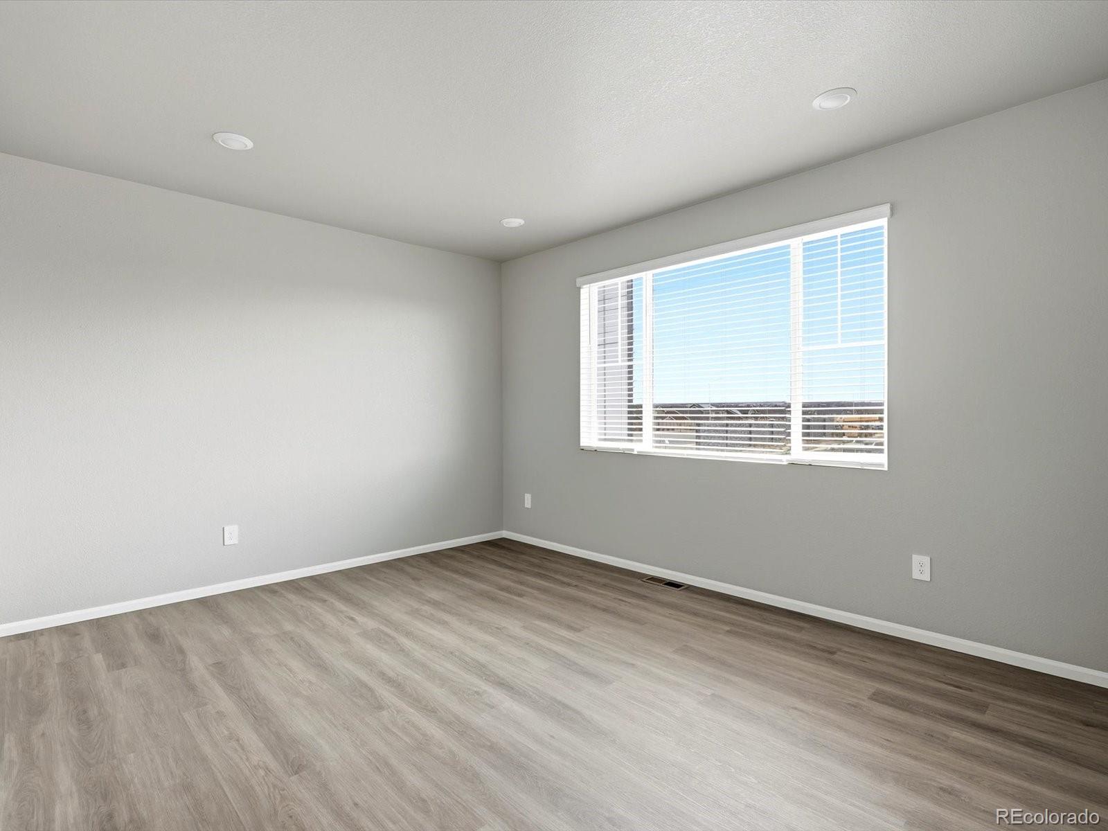 2233 E 164th Avenue Thornton CO 80602