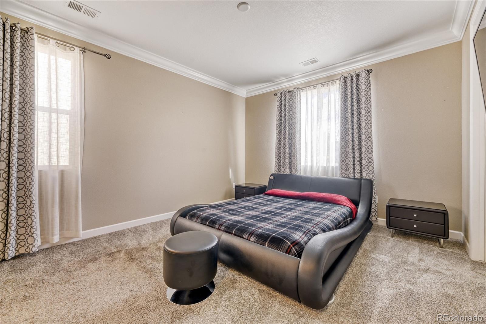 27824 E 9th Lane Aurora CO 80018