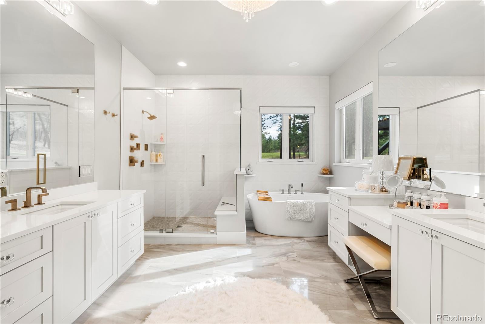 1188 Sky View Lane Larkspur CO 80118