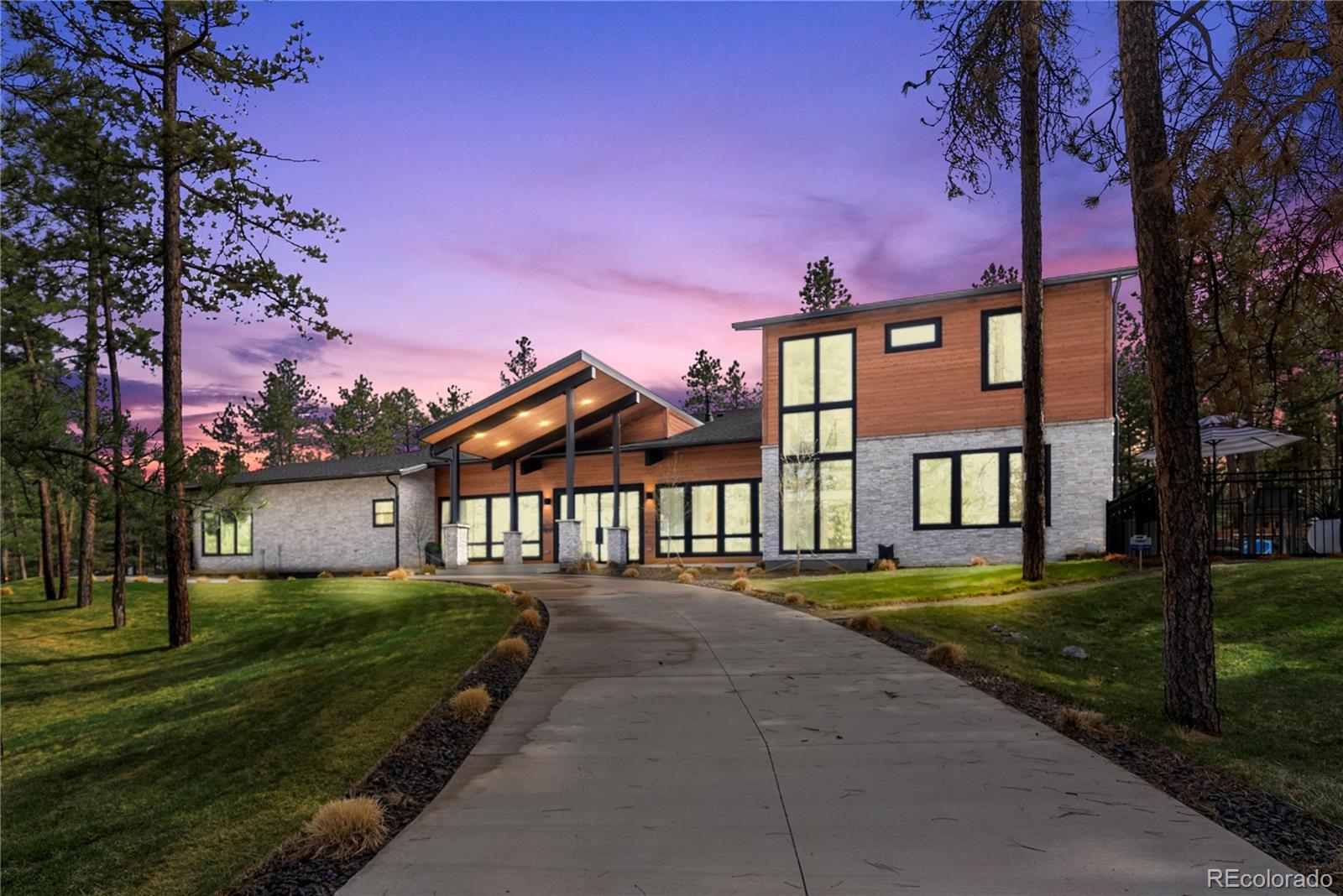 1188 Sky View Lane Larkspur CO 80118