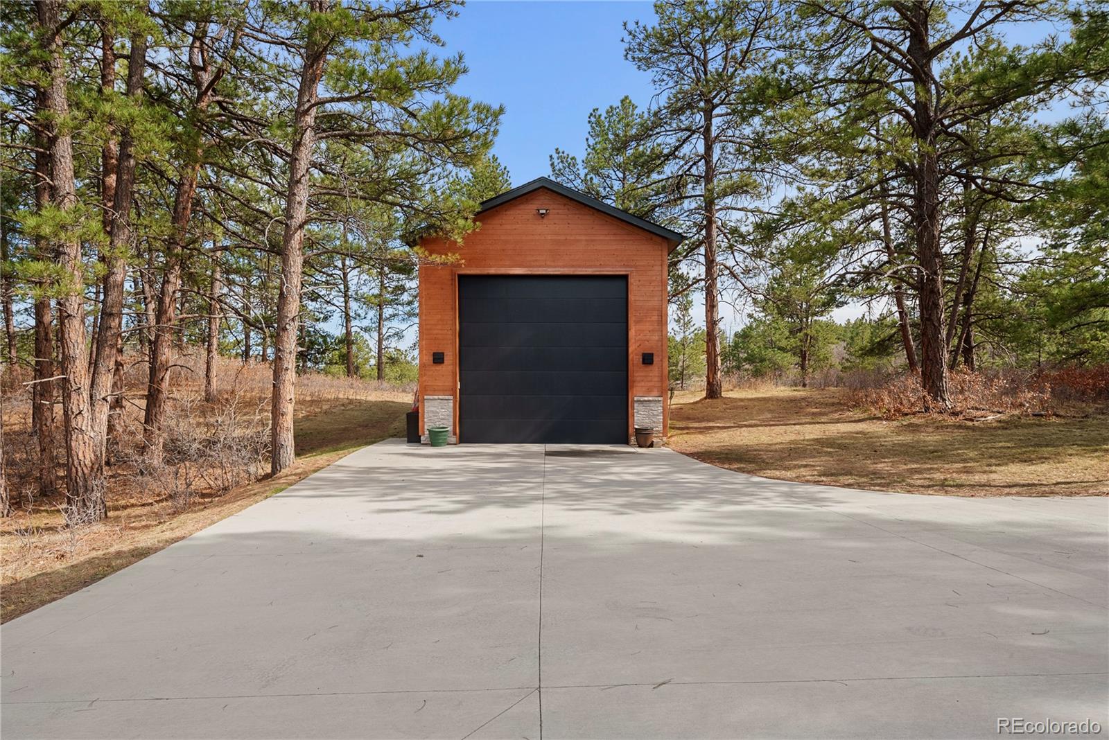 1188 Sky View Lane Larkspur CO 80118