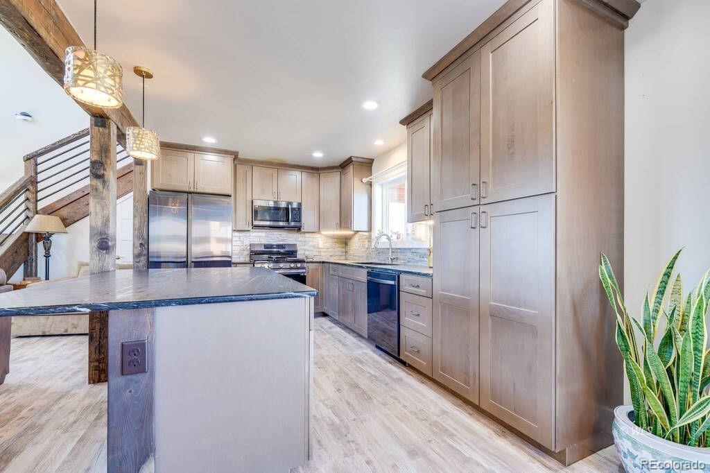 102 Yucca Lane Westcliffe CO 81252
