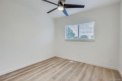 1685 Ensenada Way Aurora CO 80011