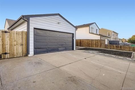 1685 Ensenada Way Aurora CO 80011