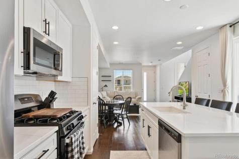 1627 S Andes Way Aurora CO 80017