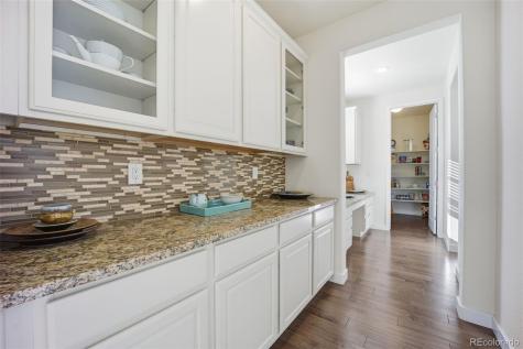 8255 S Vandriver Way Aurora CO 80016