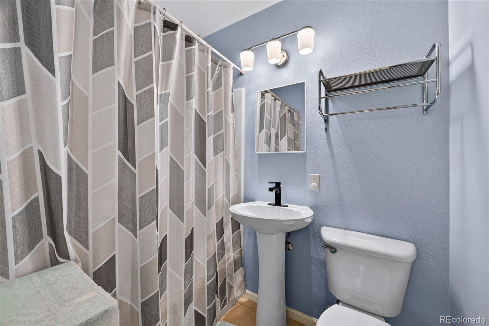 6436 Iris Way Arvada CO 80004
