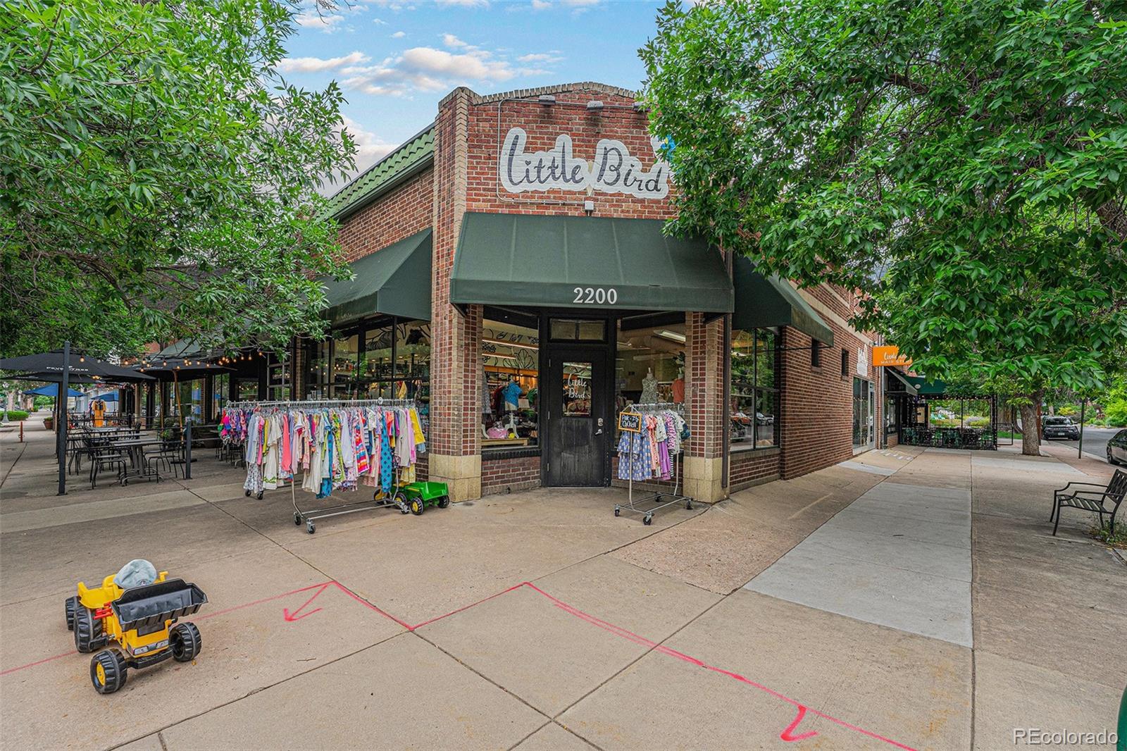 2040 Krameria Street Denver CO 80207