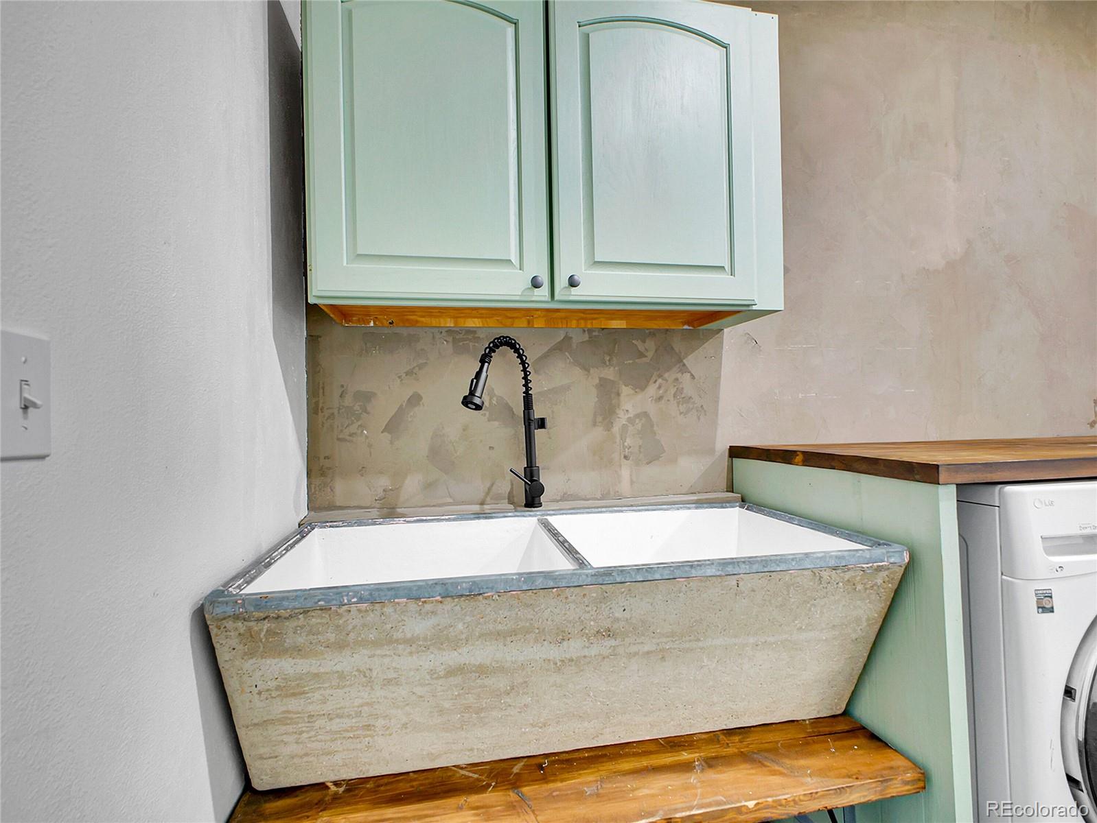 2635 Nova Road Pine CO 80470