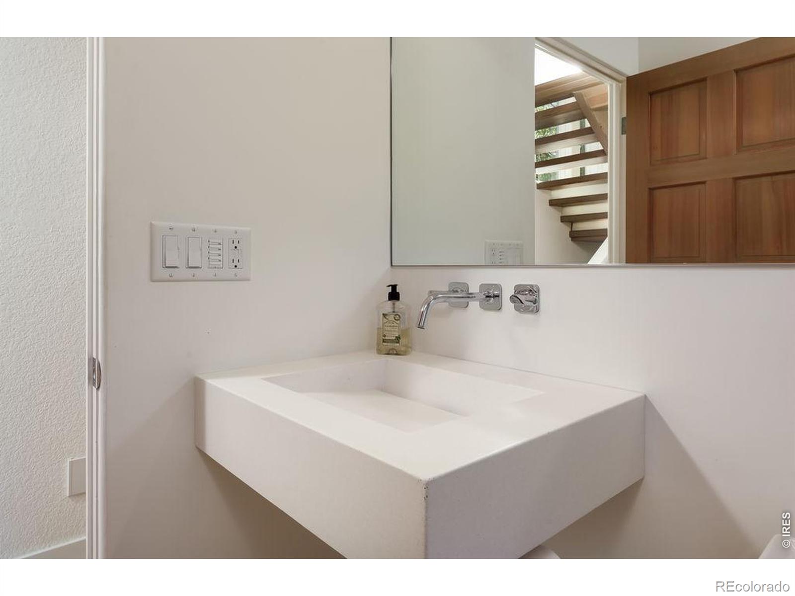 2535 Sumac Ave. Avenue Boulder CO 80304