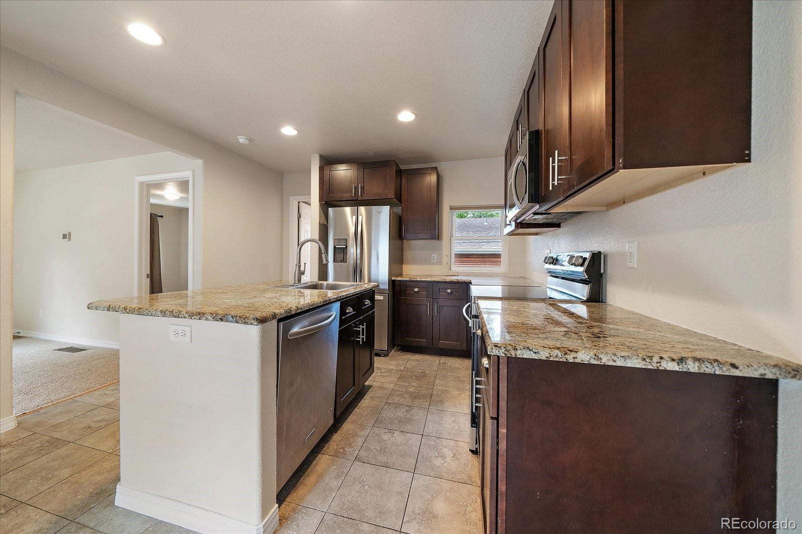 36 Reed Place Longmont CO 80504