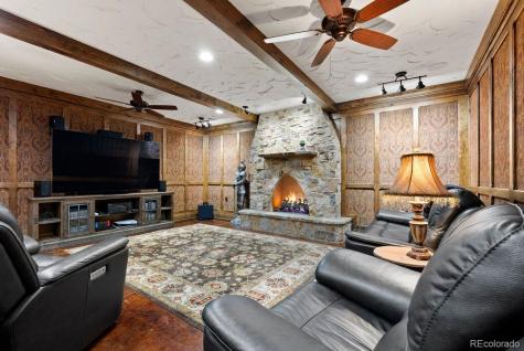 4340 Foxchase Way Colorado Springs CO 80908