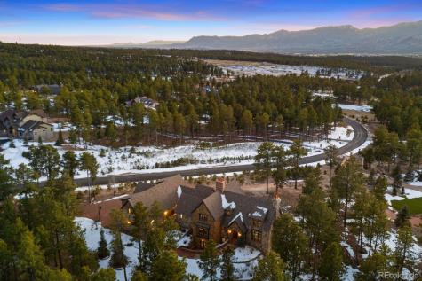 4340 Foxchase Way Colorado Springs CO 80908