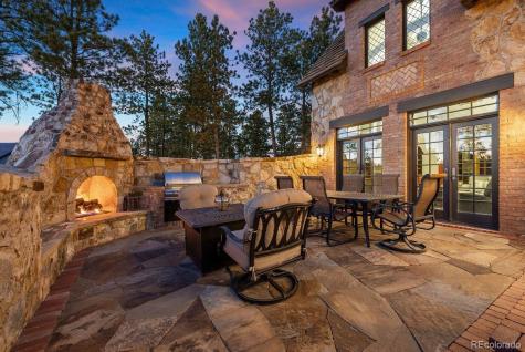 4340 Foxchase Way Colorado Springs CO 80908