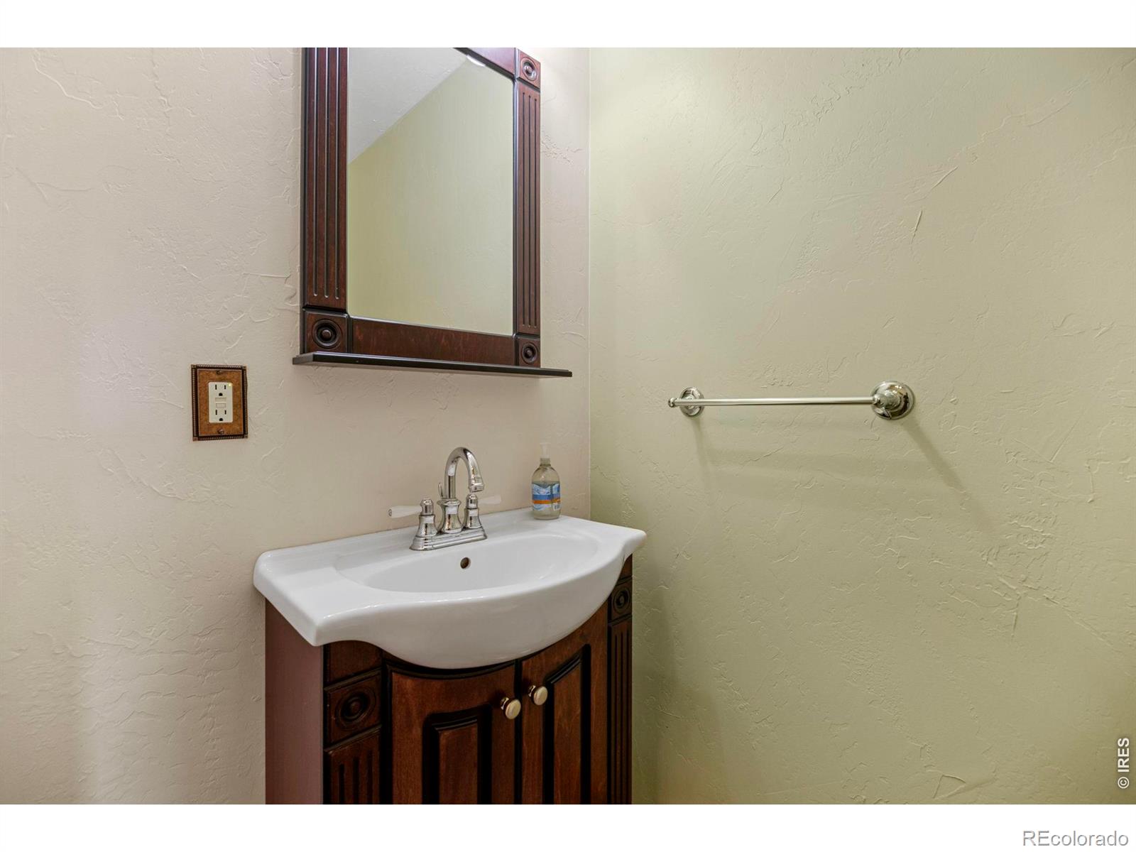 305 Genevas Way Black Hawk CO 80422