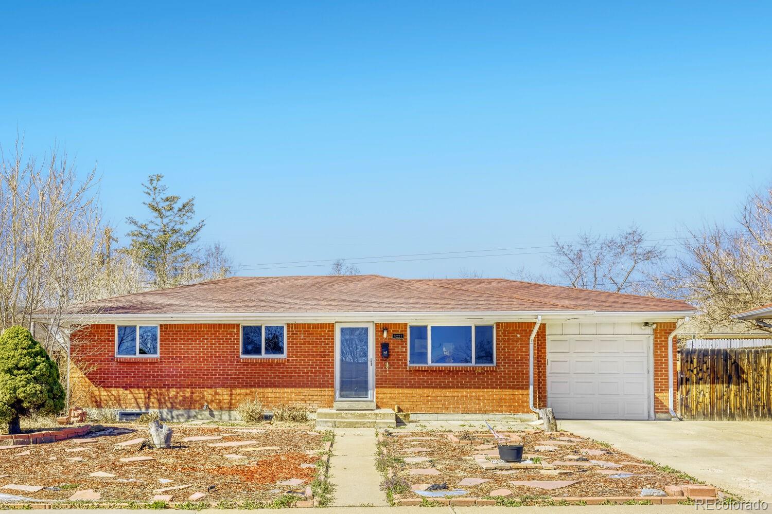 8227 Vanguard Drive Denver CO 80221