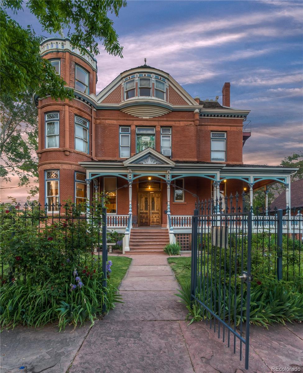 2555 W 37th Avenue Denver CO 80211