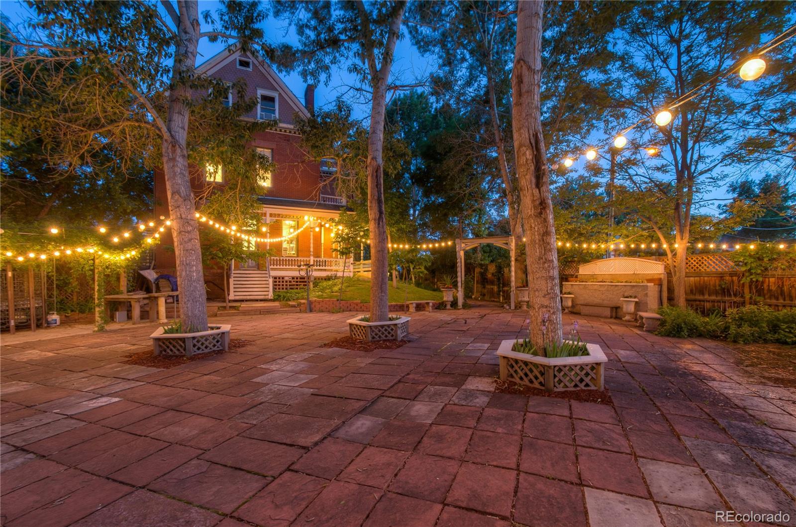 2555 W 37th Avenue Denver CO 80211