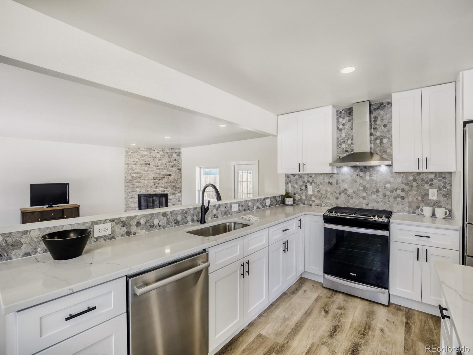 405 Elliott Street Longmont CO 80504