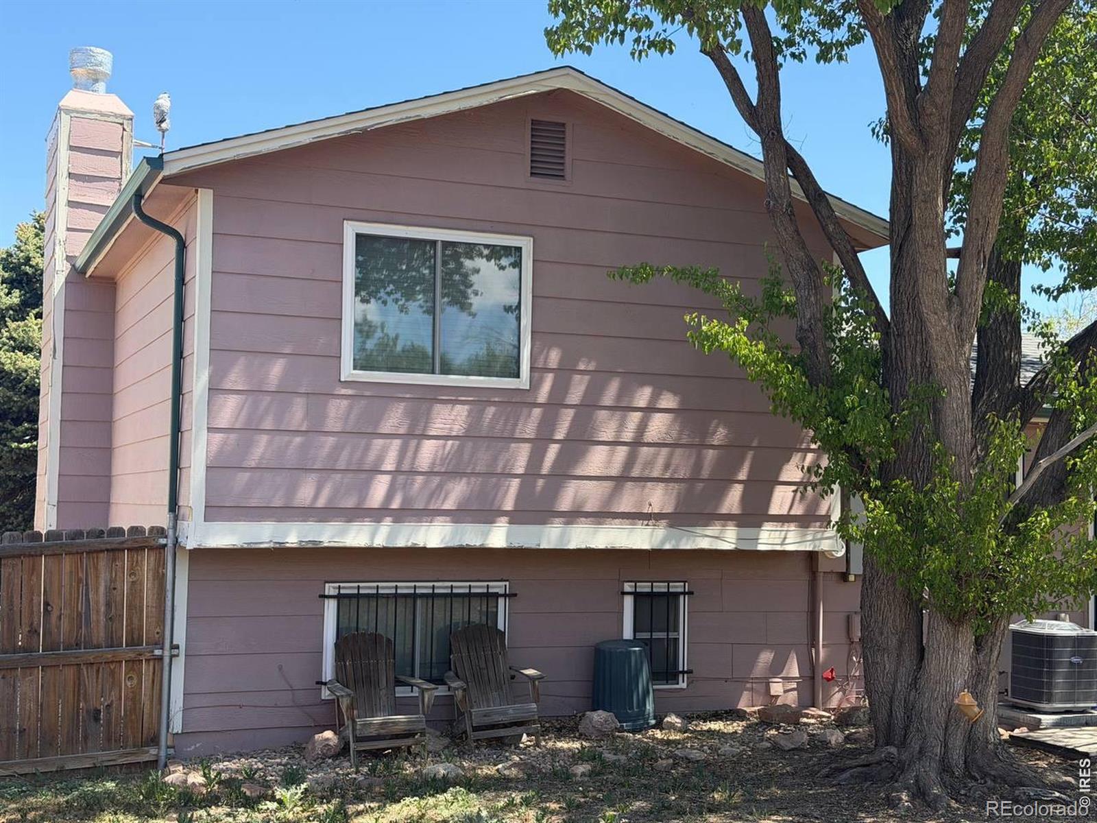 4513 Fairplay Way Denver CO 80239