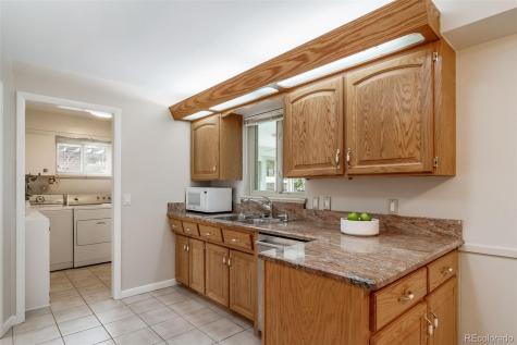 341 Newark Street Aurora CO 80010