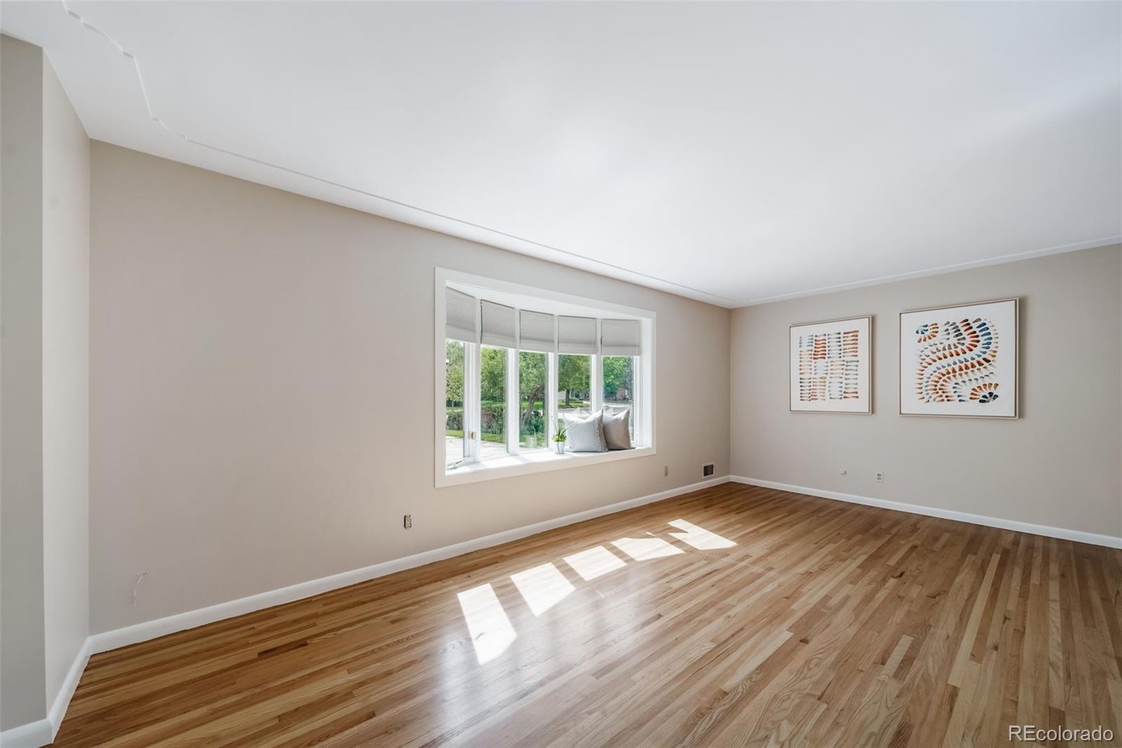 341 Newark Street Aurora CO 80010