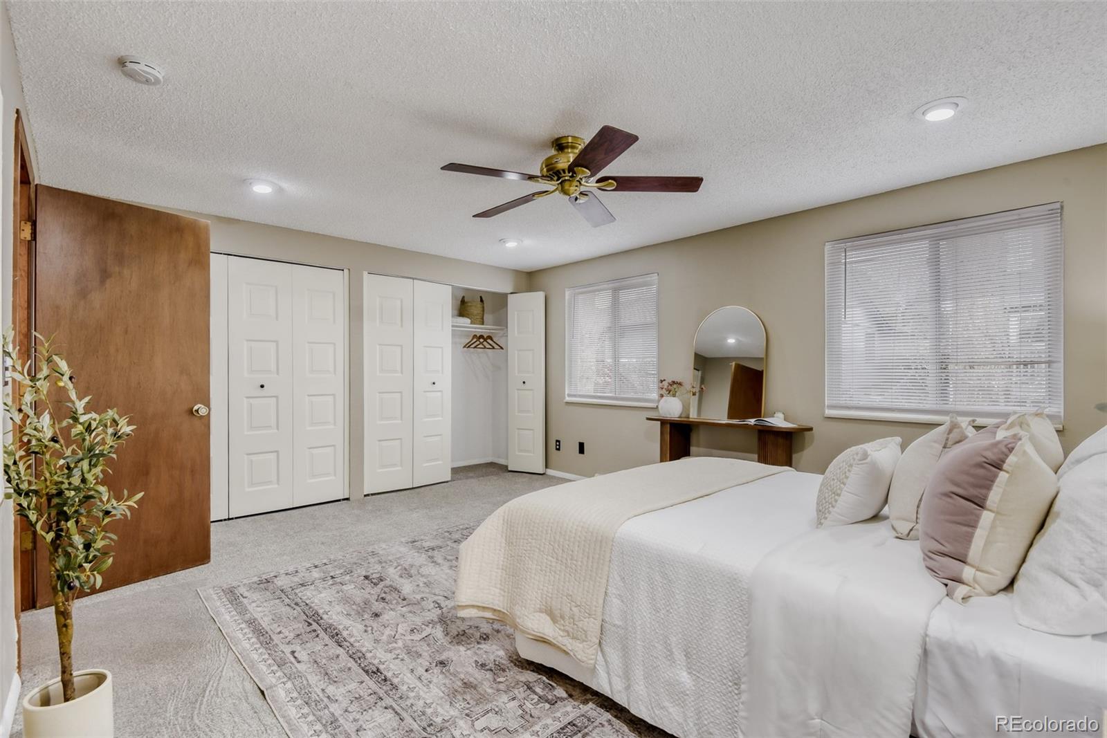 5753 S Lansing Court Englewood CO 80111