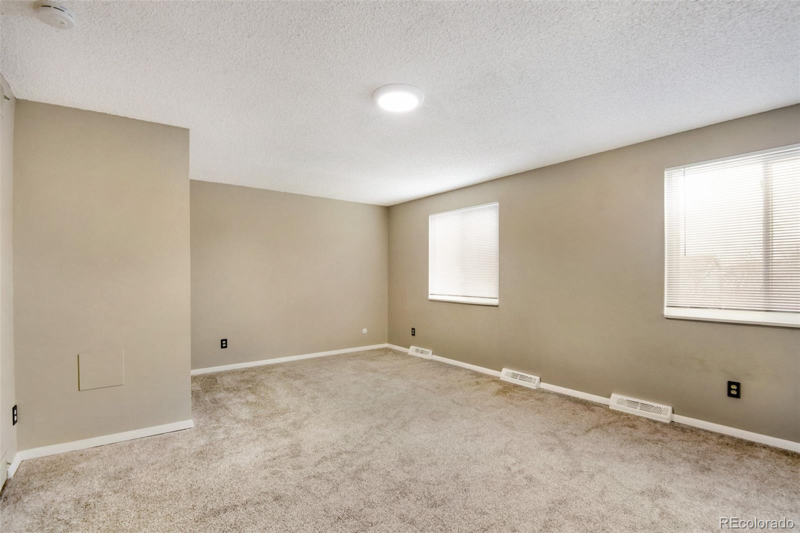 5753 S Lansing Court Englewood CO 80111