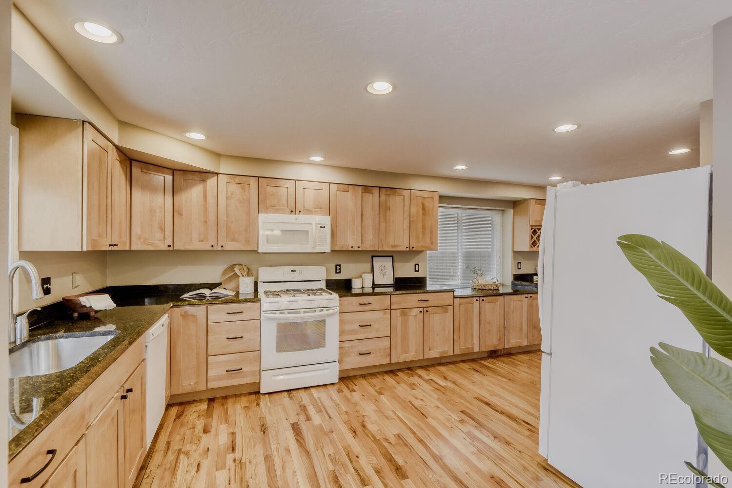 5753 S Lansing Court Englewood CO 80111