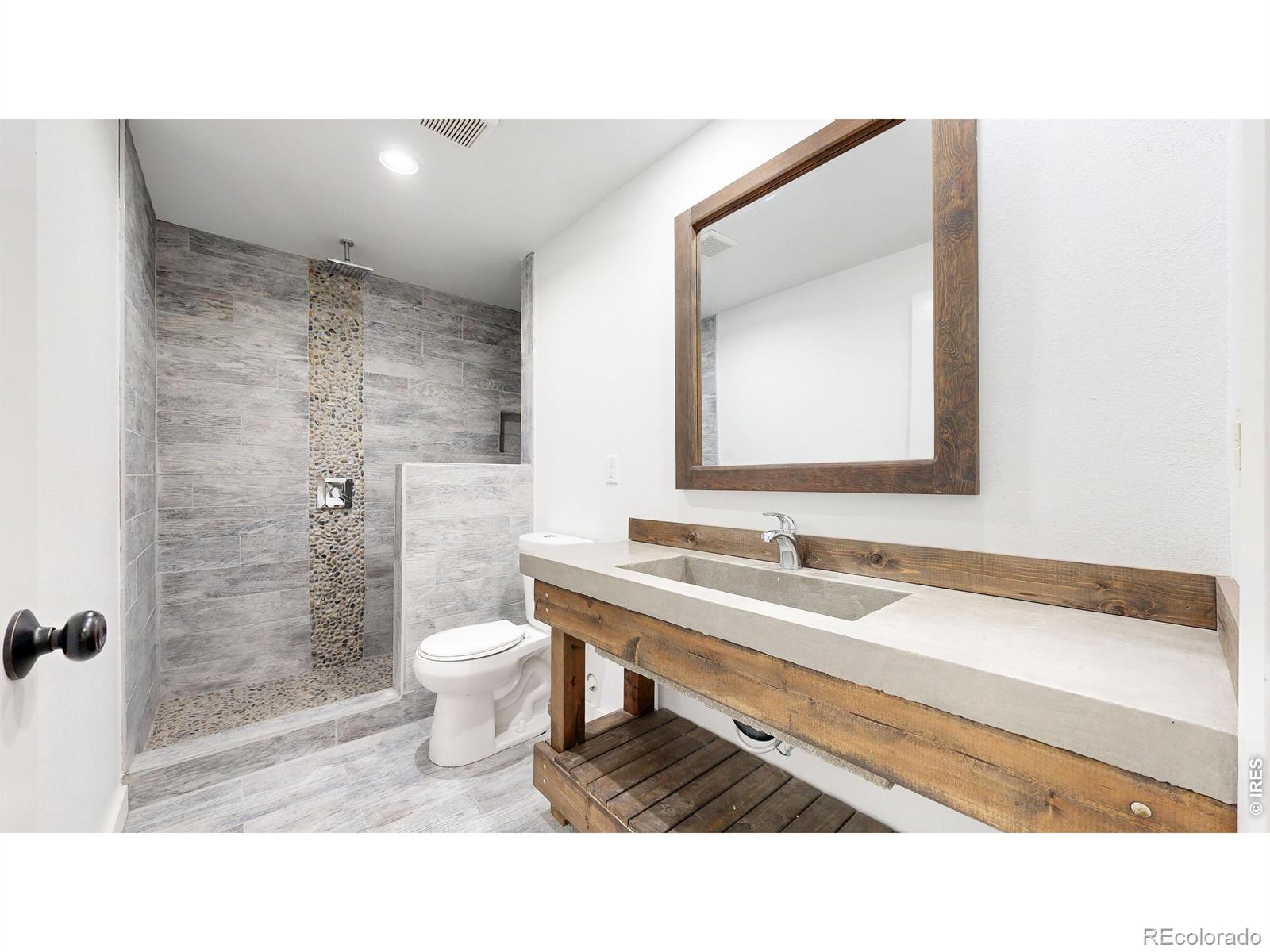 5207 W 2nd Street Greeley CO 80634