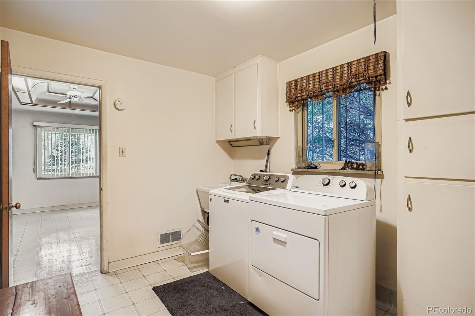 3045 N Monaco Parkway Denver CO 80207