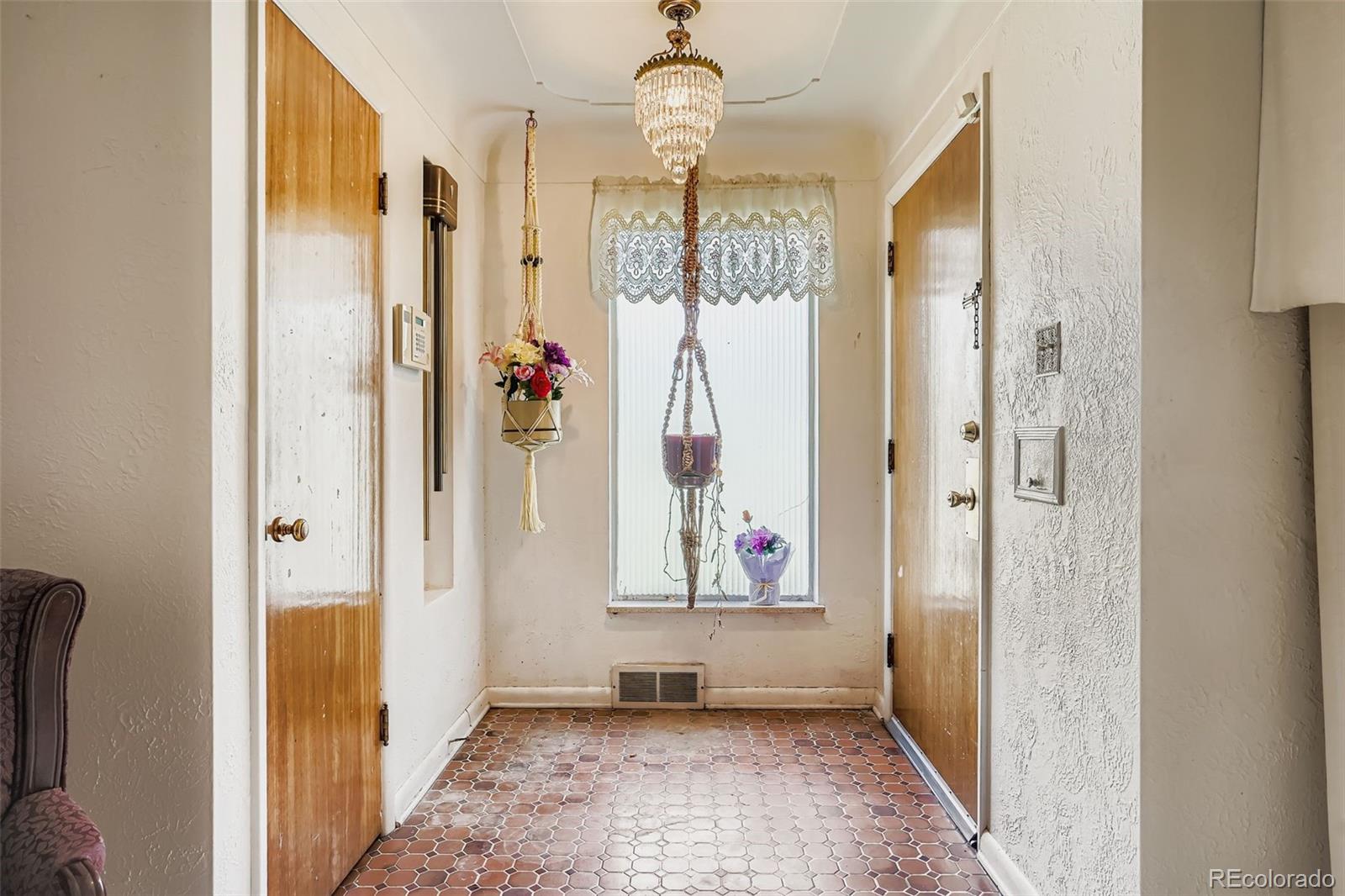 3045 N Monaco Parkway Denver CO 80207