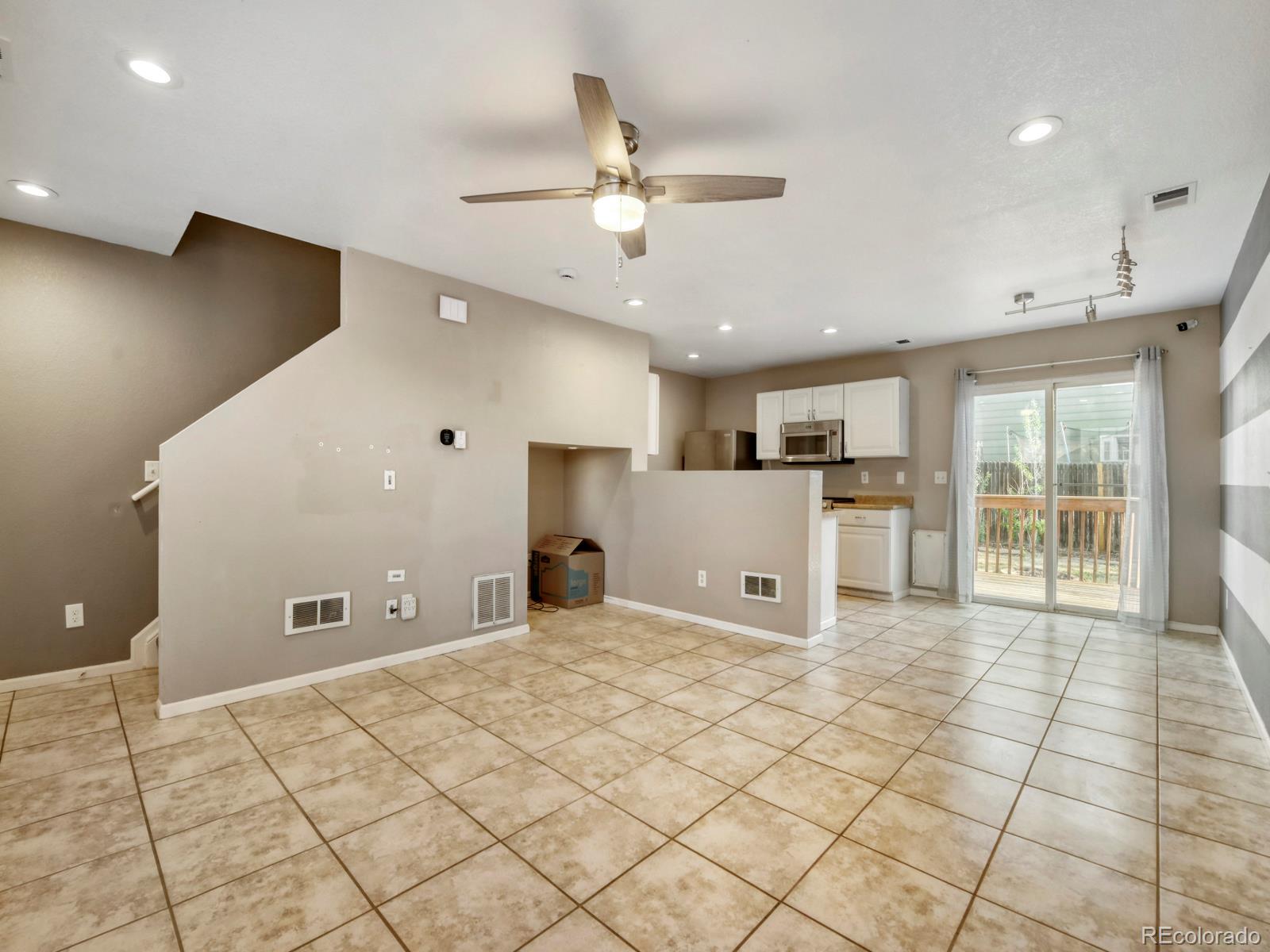5527 E 100th Way Thornton CO 80229