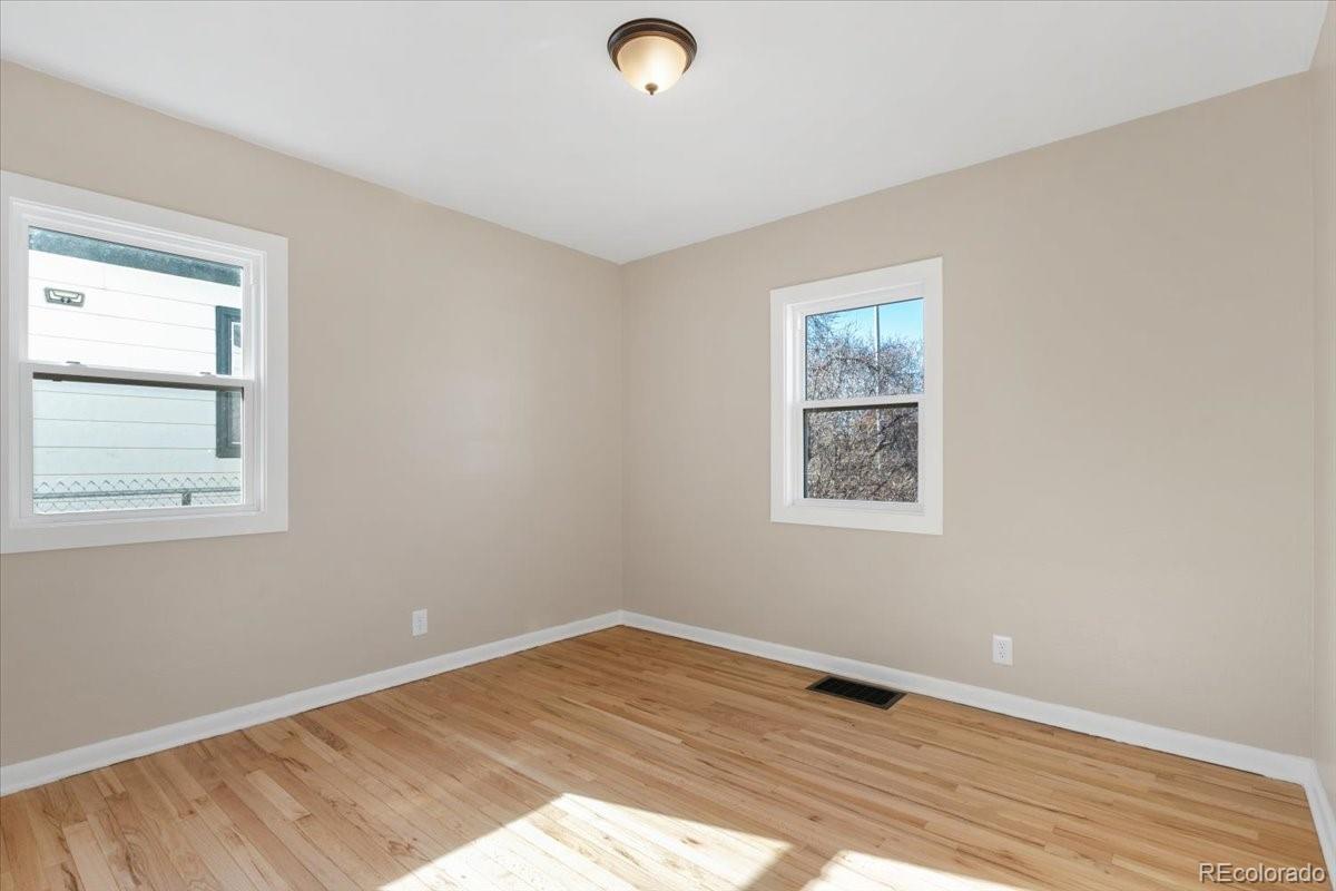 1364 Iola Street Aurora CO 80010