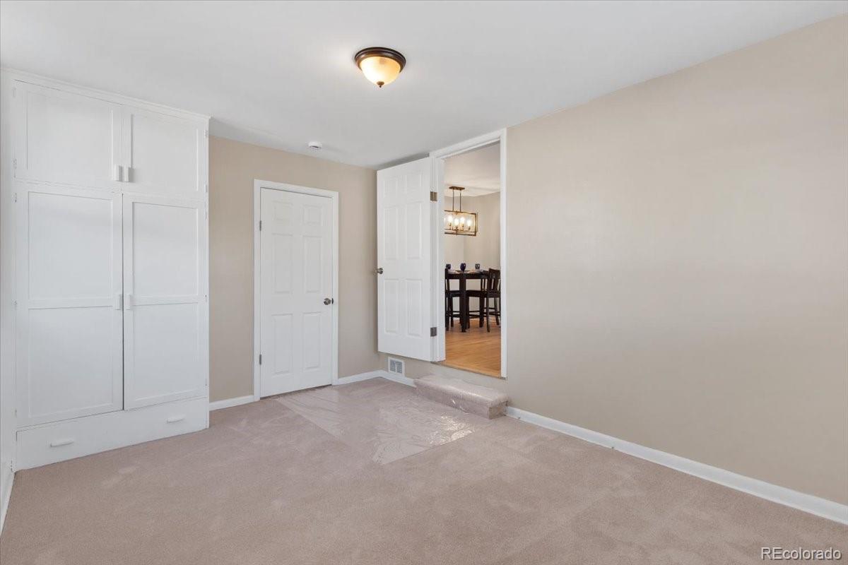 1364 Iola Street Aurora CO 80010