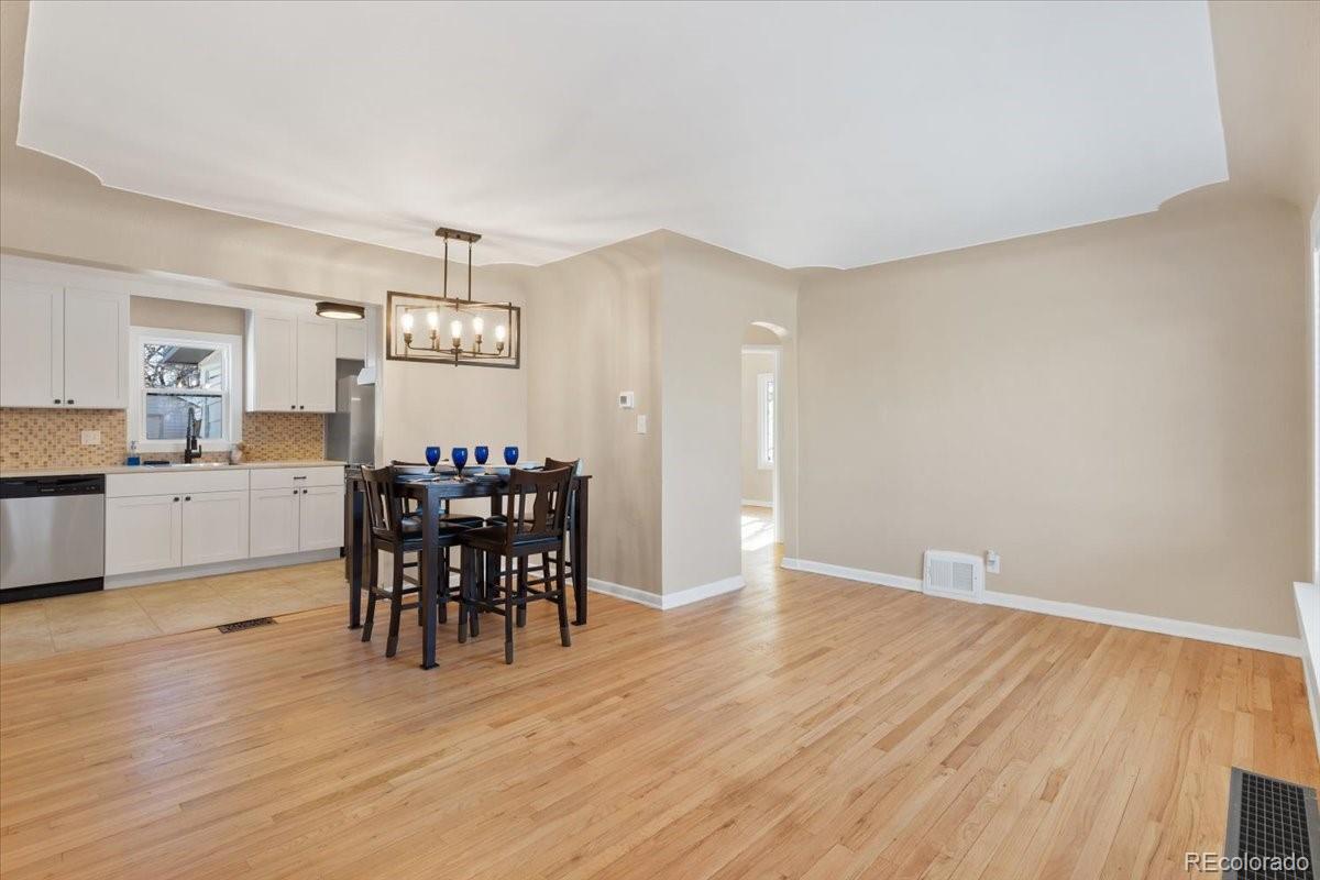 1364 Iola Street Aurora CO 80010