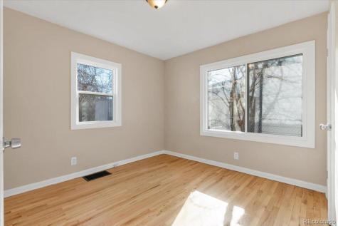 1364 Iola Street Aurora CO 80010