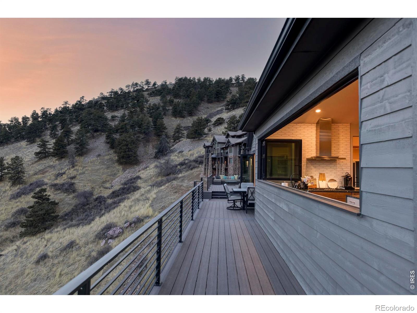 150 Valley View Way Boulder CO 80304