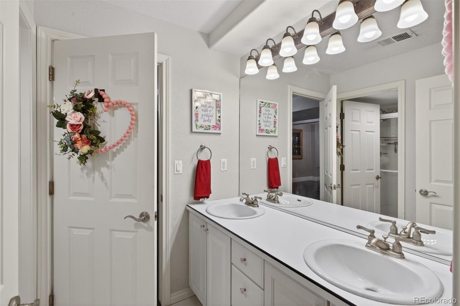 10060 Matthew Lane Highlands Ranch CO 80130