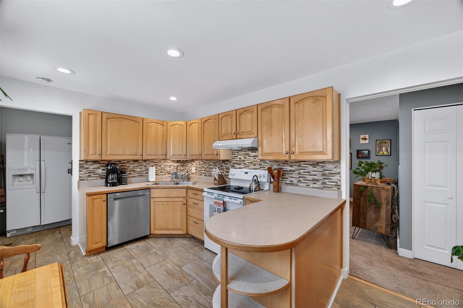 5560 Wheeling Street Denver CO 80239