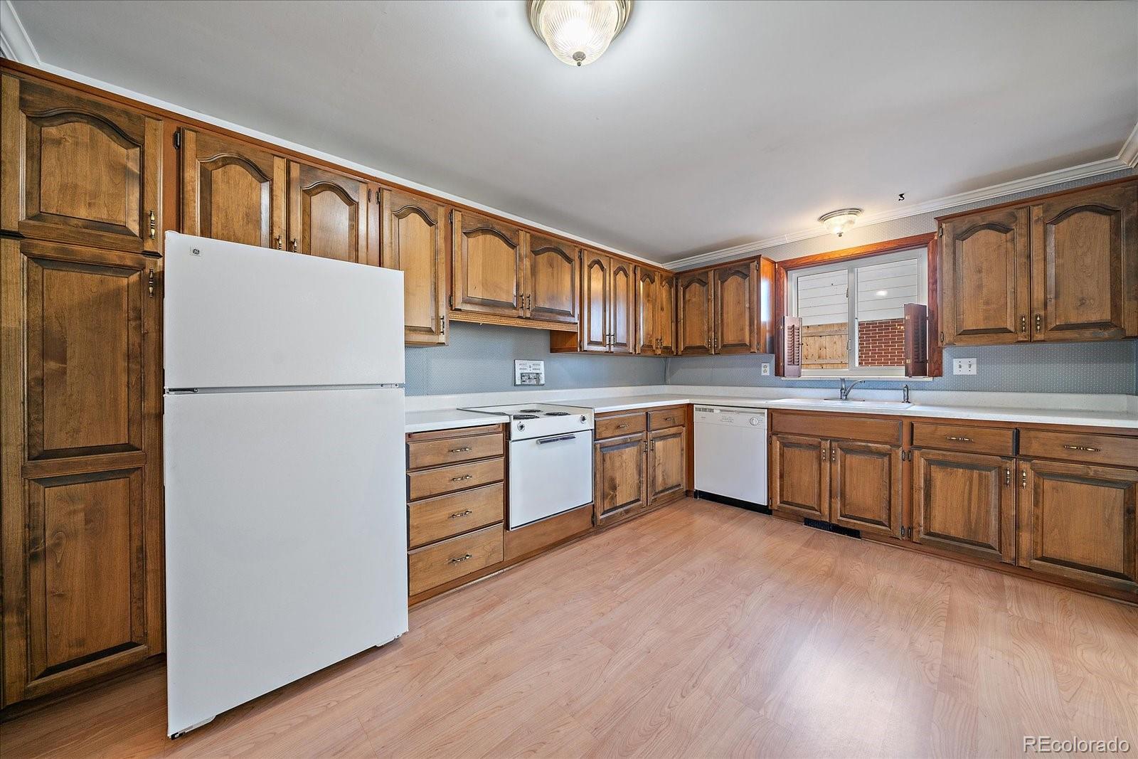 1905 S Kearney Way Denver CO 80224