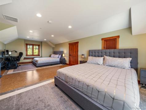 4150 Lakota Road Indian Hills CO 80454