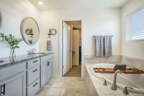 8078 S Yantley Court Aurora CO 80016